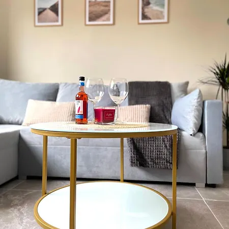 Apartment Konstytucji - Centrum