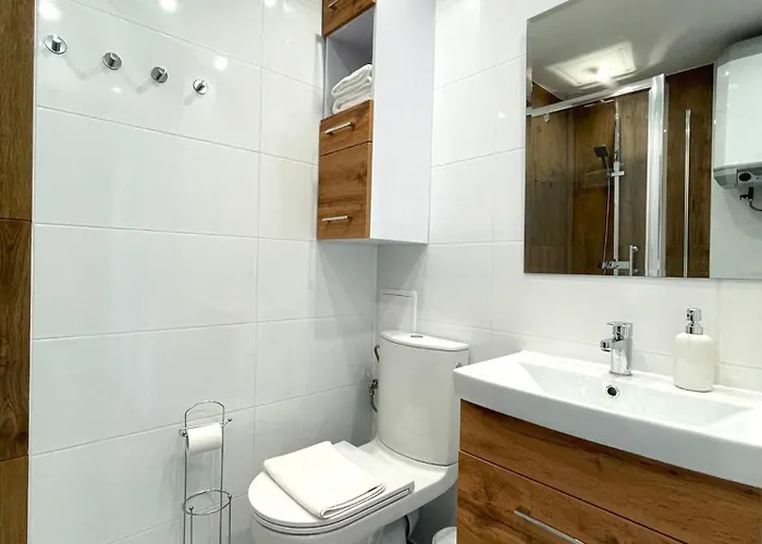 Konstytucji - Centrum *